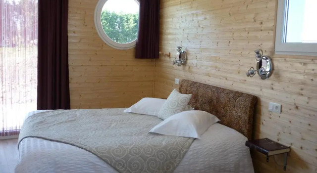 Номер Deluxe Hôtel Les Voisins Beaucemaine