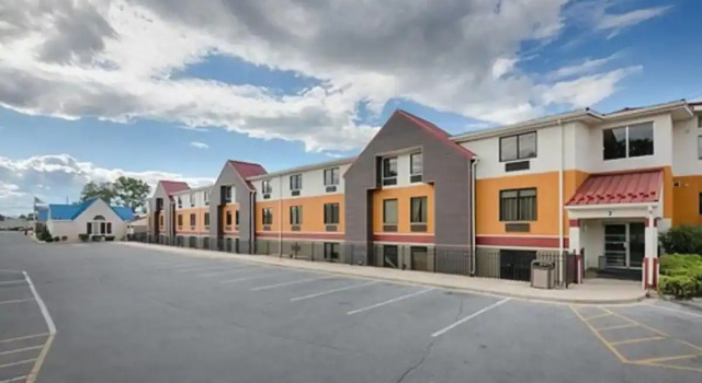 Четырёхместный номер Standard Hawthorn Extended Stay by Wyndham Chambersburg