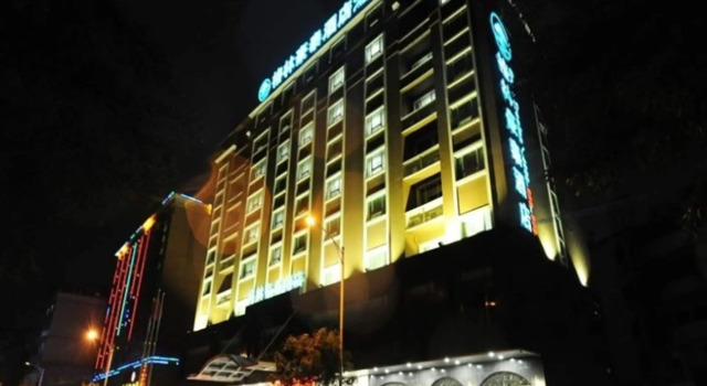 GreenTree Inn Meizhou Meijiang District Wanda Plaza Hotel, Boek Hotel Hotels in Meixian met parkeren, Parkeren