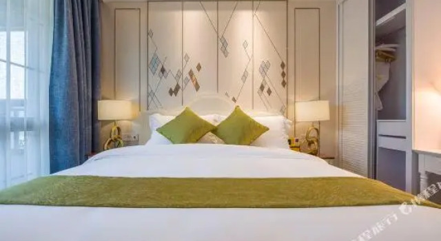 Shenzhen Luwan International Hotel and Resort, Rezerwuj Ośrodek wypoczynkowy Hotele resortowe w Guangdong, Ośrodek wypoczynkowy