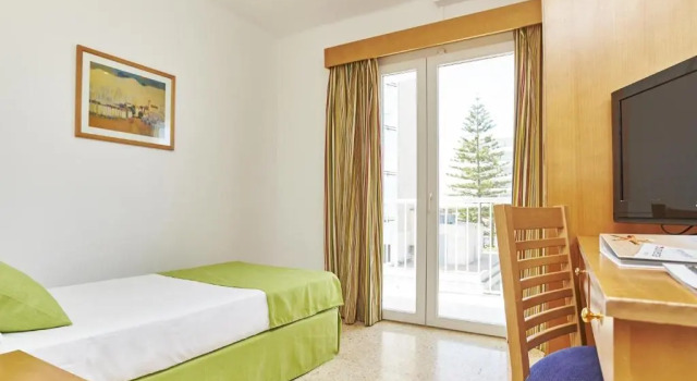 Одноместный номер Standard Universal Hotel Bikini