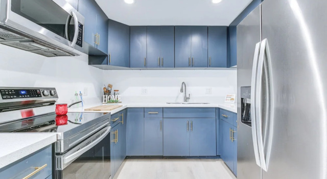 Коттедж Fort Lauderdale Duplex ~ 6 Mi to Los Olas Beach!