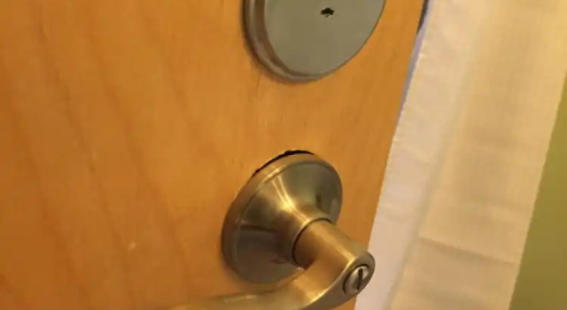 Кровать в общем номере Hostel du Nord