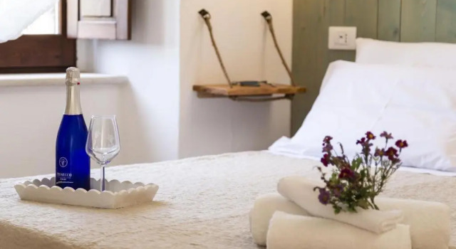 Il Pieddo, Buchen Sie Ferienwohnung Hotels in Foresta Umbra mit Frühstück, Frühstück