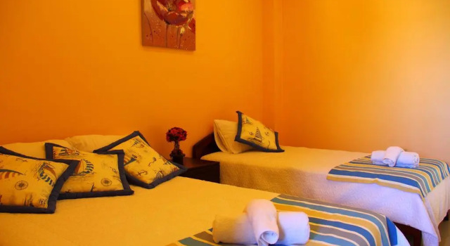 Duncan Hostal, Boek Hotel Puerto Ayora 