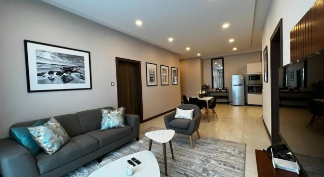 Апартаменты с балконом Myles Dreamfield Nest-two Bedroom Apartment