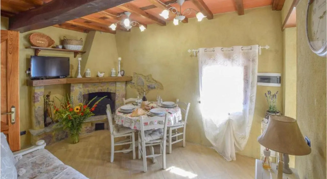 Casa Daniela, Prenota Hotel Camaiore 