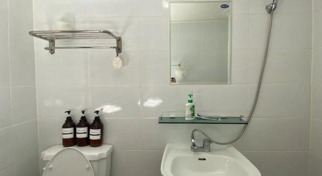 Кровать в общем номере (мужской номер) GN Guesthouse Jungang - Hostel