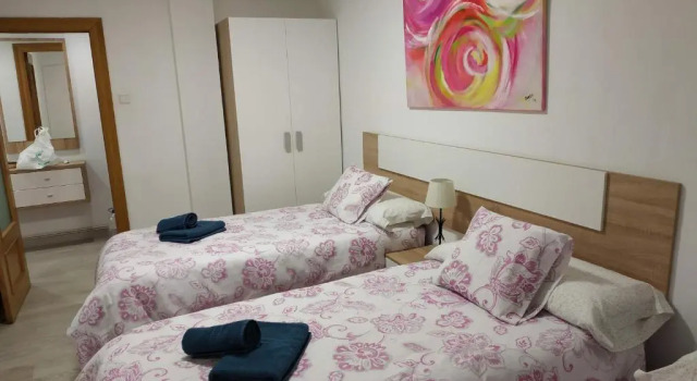 apartamento Miñes, Забронировать Апартаменты/квартира Отели Сарагосы с парковкой, рядом с Музей Fuego y de los Bomberos, Парковка