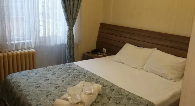 Номер Standard iCON City Hotel