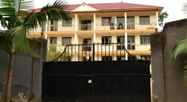 Princess Court Apartments