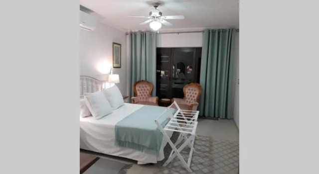 16 Flame@ Supertubes, Luxury room, Jeffreys Bay