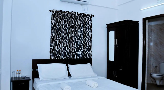 Chandana Inn, Забронировать Отель Недорогие отели штата Кералы, недорого