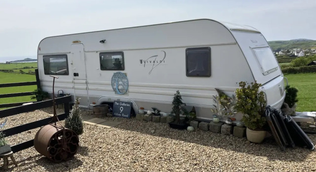 Lovely Caravan With Stunning Views Aberdaron, Prenota Casa vacanze Hotel a Gwynedd con parcheggio, Parcheggio