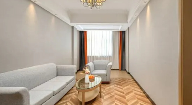 Люкс Deluxe Vienna Classic Hotel (Anqing Yixiu District University Town)