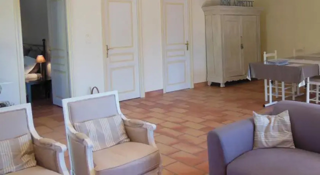 Mas de Râ, Buchen Sie Ferienwohnung Apartments in Bourdic, Ferienwohnung