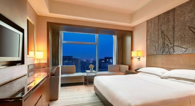 Двухместный номер DoubleTree by Hilton Beijing