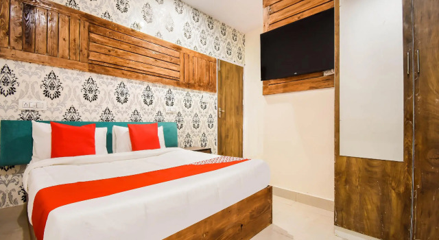 OYO 61993 Hotel Chandigarh Highway, Забронировать Отель Зиракпур штат Харьяна