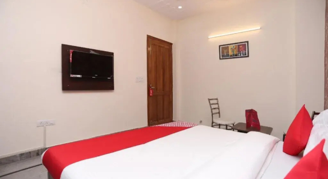Oyo 19155 Country Stay, Book Hotel Faridabad Haryana