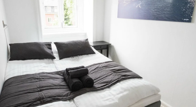 Nice 2-bed in Hellerup w Balcony, Book Hotel Hellerup Sjælland