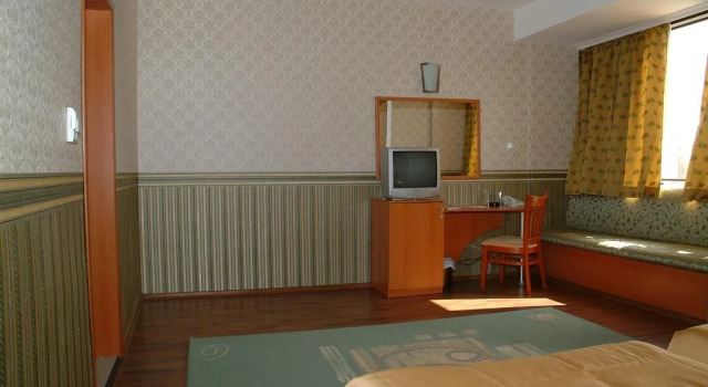 Dobrudja, Book Hotel Dobritj 