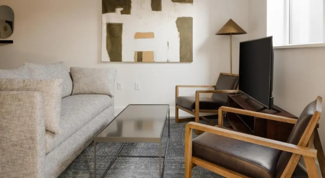 Апартаменты Цокольный этаж Reside Navy Yard, a Wyndham Residence