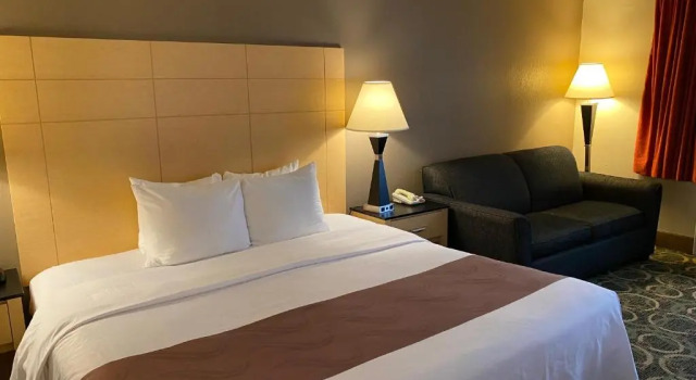 Номер Standard Quality Inn Geneseo