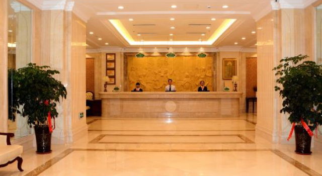 Liancheng International Hotel (Hexie Square Shandong Provincial Hospital)