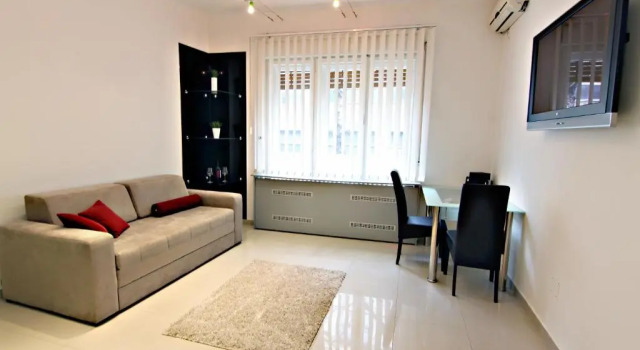 Студия City Centre Apartment Novi Sad