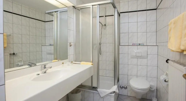 Двухместный номер Comfort с балконом и с видом на реку Hotel Garni Günther