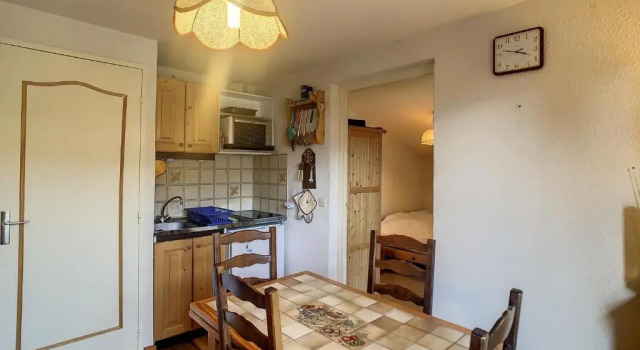 Appartement Demi-Quartier, 3 pièces, 4 personnes - FR-1-560-81