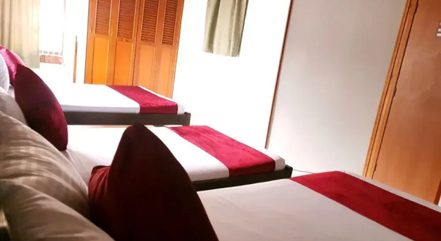 Трёхместный номер Standard c 1 комнатой Hotel Don Juan Colonial