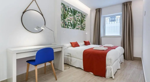 Espectacular casa de 6 dormitorios, 7 banos y 2 terrazas, Забронировать Отель Старый город Севилья