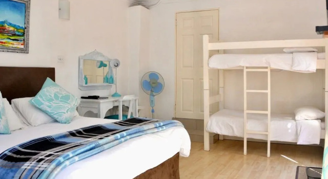 Travellers Guest House