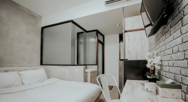 Deluxe Zimmer DPARAGON KEMUNING
