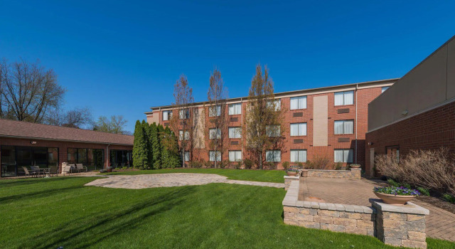 Doubletree By Hilton Akron/Fairlawn