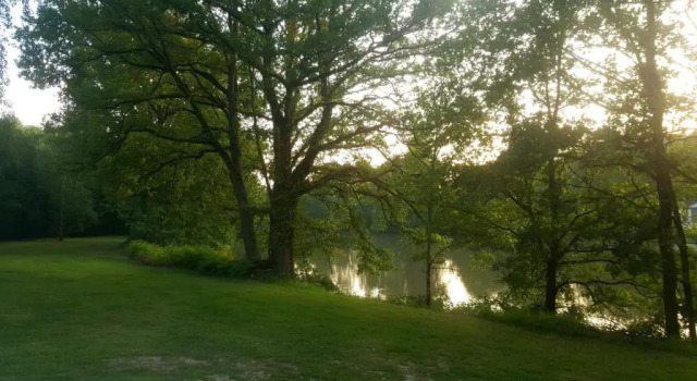 Camping de la Reuille, Забронировать Кемпинг Флере-ла-Ривьер 