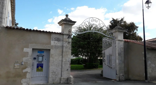 Chambres d'Hôtes Le Clos de la Garenne, Rezervasyon Otel Puyravault Charente-Maritime