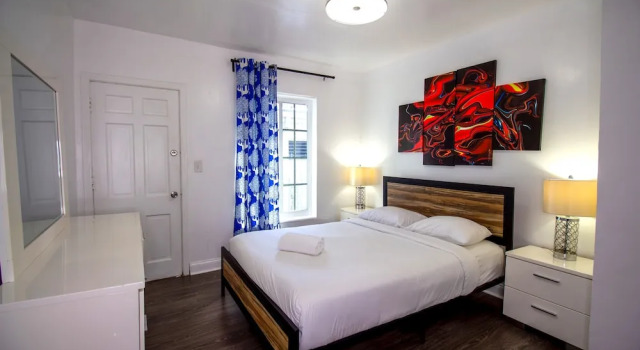 Апартаменты Business Courtyard Apartments Part of the Oasis Casita Collection