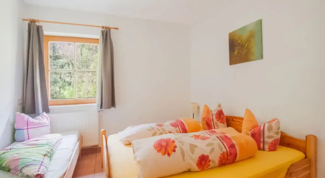 Comfortable Apartment in Mayrhofen With Garden, Забронировать Апартаменты/квартира Отели Майрхофен с парковкой, Парковка