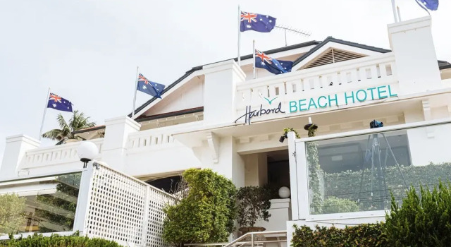 Harbord Beach Hotel