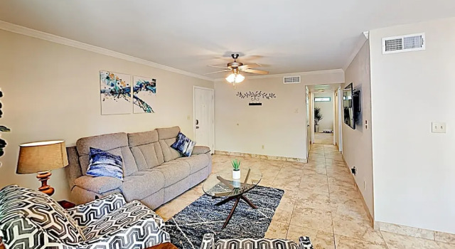 3600 Scottsdale - 2 Br Condo, Забронировать Апартаменты/квартира Отели Скотсдейл с парковкой, Парковка