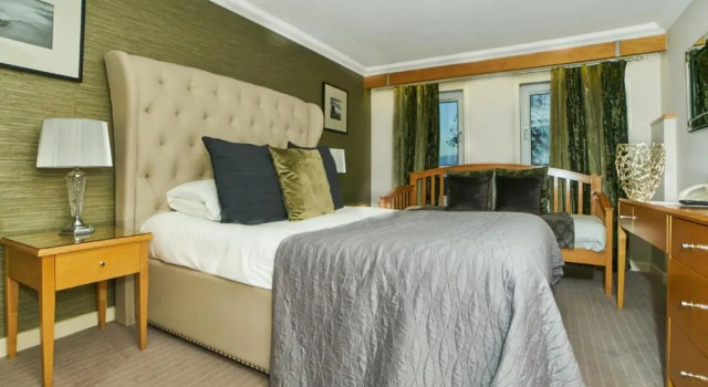 Трёхместный номер Standard Stradey Park Hotel