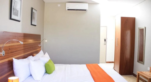 Woodlane Hotel, Varaa Hotelli Hotellit Gaborone aamiaisella, lähellä River Walk, Aamiainen