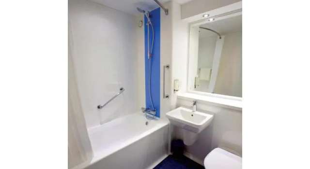 Номер Standard Travelodge Nottingham Central