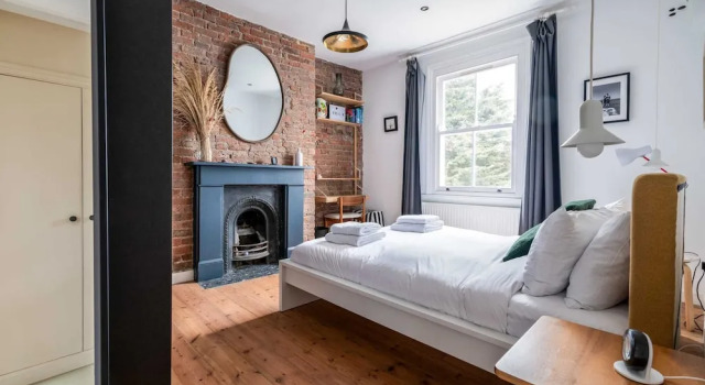 Modern North London Apartment