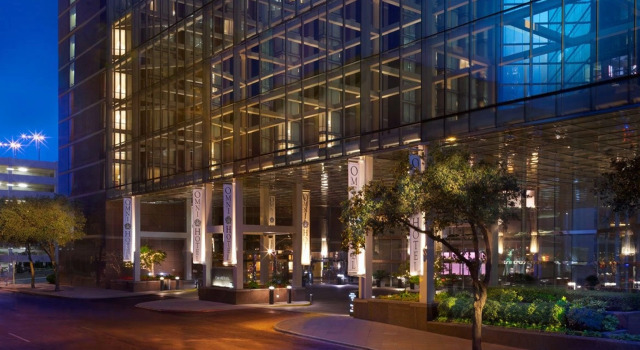 Omni Austin Hotel Downtown, Buchen Sie Hotel Hotels in Greater Austin mit Pool, Schwimmbad