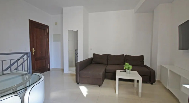 Duplex GrupalMálaga, Забронировать Отель Малага - центр Малага, рядом с Музей Кармен Тиссен