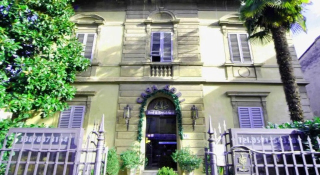 Casa Gori, Забронировать Отель Отели в центре Чертальдо, в центре