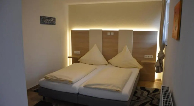 Hotel Mezzero, Reserva ahora Hotel Hoteles en Baden-Wurtemberg con aparcamiento, Aparcamiento
